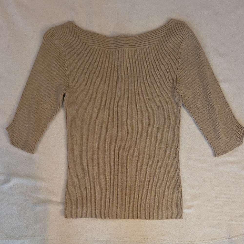 GAP Off-the-Shoulder Beige Sweater